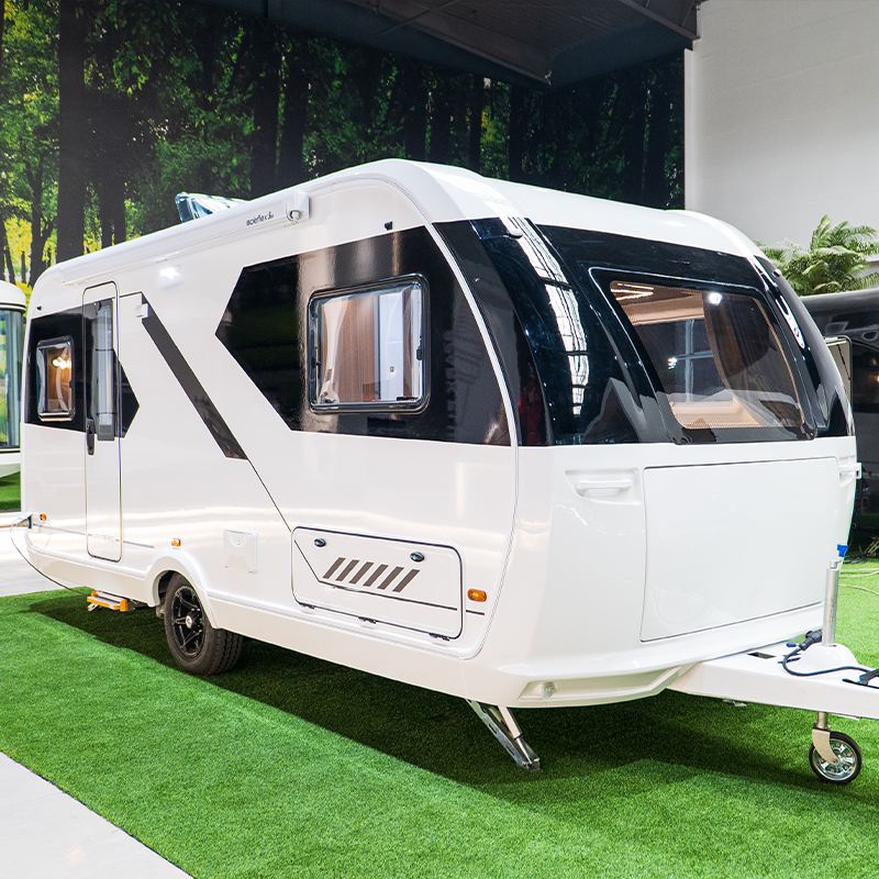 Heavy Duty 23FT Off Road Caravan Aluminium Composite Body with 100mm Lift Kit for Cape York Track Australia